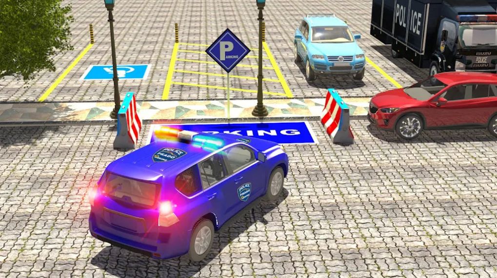 警察普拉多停车场正式版图2